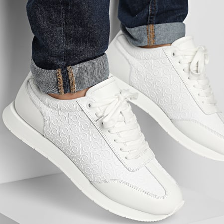 Calvin Klein - Baskets Low Prof Runn Laceup Mono 1896 Triple White Allover