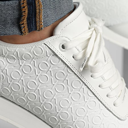 Calvin Klein - Baskets Low Prof Runn Laceup Mono 1896 Triple White Allover