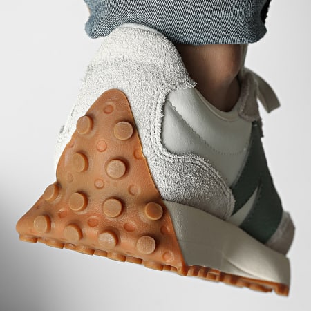 New Balance - Sneakers 327 U327LX Moonbeam Nori - Ryses