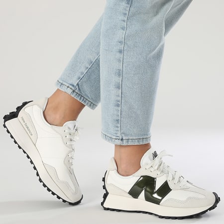 Tênis New New Balance 327 Verde New Balance 9060 Gris Negro Rojo