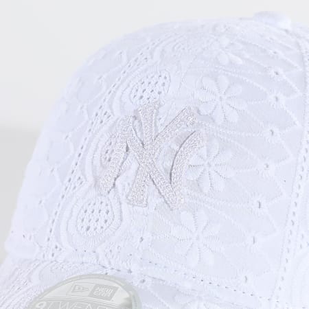 New Era - Casquette Femme Broderie 9Twenty NY Yankees 60667498 Blanc