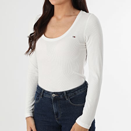 Tommy Jeans - Tee Shirt Manches Longues Femme Soft Rib Essentials 0921 Blanc