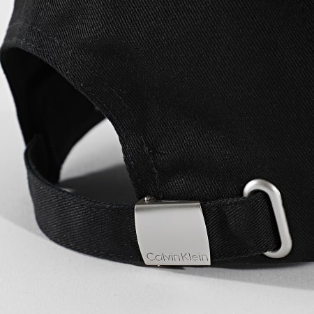 Calvin Klein - Casquette 6 Panel Graphic 5044 Noir