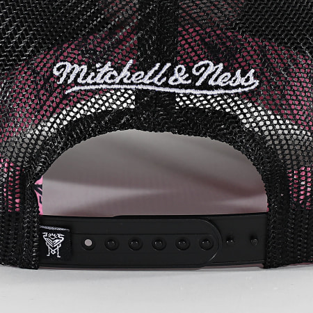 Mitchell and Ness - Casquette Trucker Hidden Miami HT10070 Noir