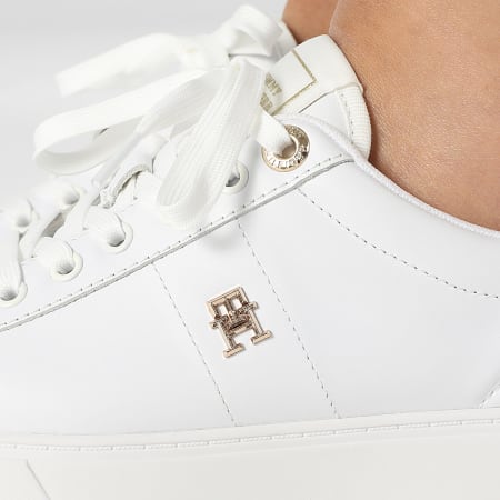 Tommy Hilfiger - Baskets Femme Essential Elevated Court 9073 White