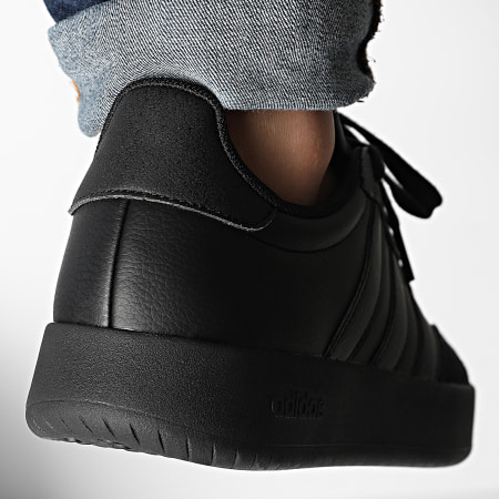 Adidas Sportswear - Baskets Barreda JR1321 Core Black Grey Six