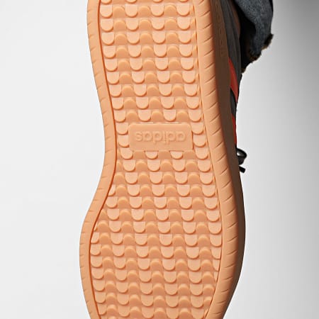 Adidas Sportswear - Baskets Barreda JR3904 Charcoal Impact Orange Gum