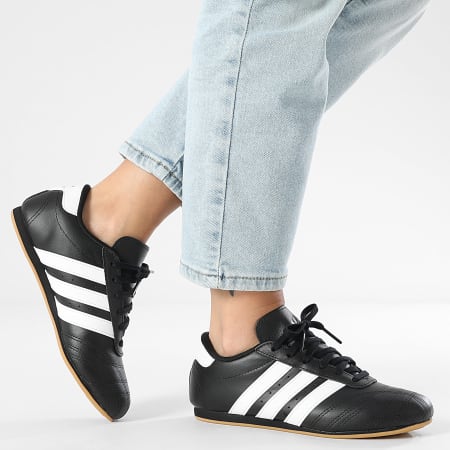 Adidas Originals - Baskets Femme Taekwondo Lace J JR6807 Core Black Footwear White Gum 3