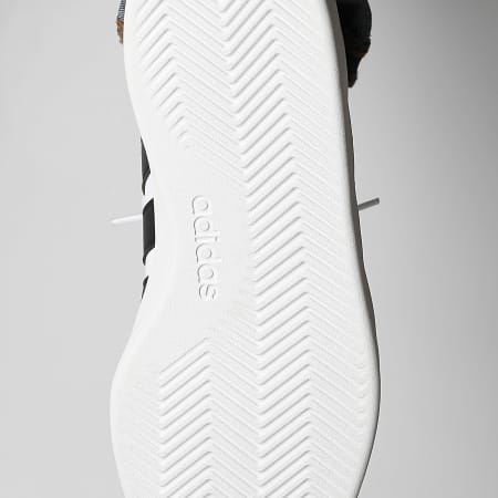 Adidas Sportswear - Baskets Heritage 3 Stripes White Black