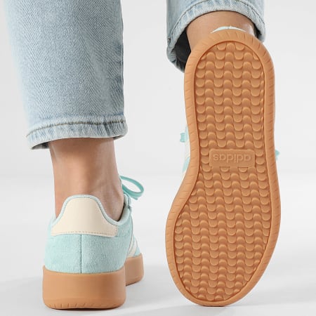 Adidas Sportswear - Baskets Femme Barreda JR1199 Semi Flash Aqua Wonder White Gum 10