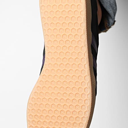 Adidas Originals - Baskets Gazelle W JS1381 Aurora Purple Core Black Footwear White