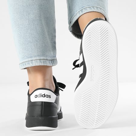 Adidas Sportswear - Baskets Femme Breaknet 3.0 JR8447 Core Black Footwear White