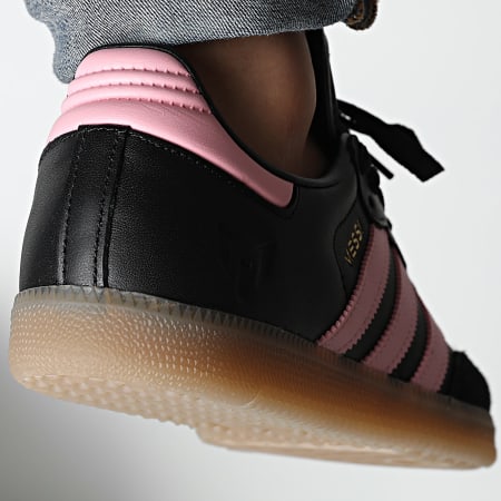 Adidas Sportswear - Baskets Samba Messi JP7845 Core Black Gold Metallic Gum 4