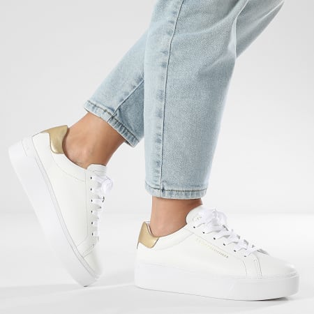 Tommy Hilfiger - Baskets Femme Essential Platform Court 8756 White Gold