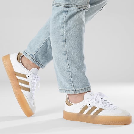 Adidas Originals - Baskets Femme Sambae W JQ0982 Footwear White Off White Cardboard