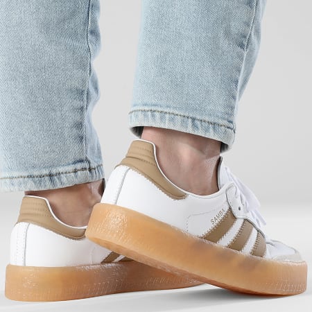 Adidas Originals - Baskets Femme Sambae W JQ0982 Footwear White Off White Cardboard