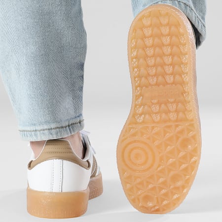 Adidas Originals - Baskets Femme Sambae W JQ0982 Footwear White Off White Cardboard