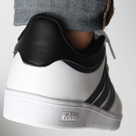 Adidas Sportswear - Baskets Hoops 4.0 JQ5294 Footwear White Core Black Shadow Navy