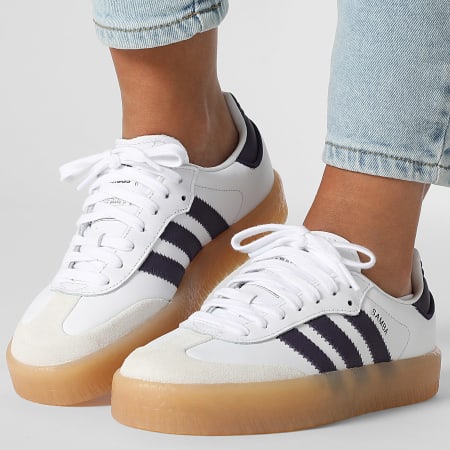 Adidas Originals - Baskets Femme Sambae W JS3941 Footwear White Off White Aurora Plum