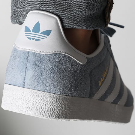 Adidas Originals - Baskets Gazelle JR6283 Tactile Blue Footwear White Gold Metallic