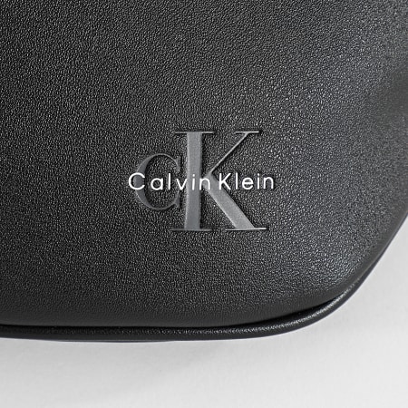 Calvin Klein - Sac Banane Mono Logo Waistbag 3012 Noir