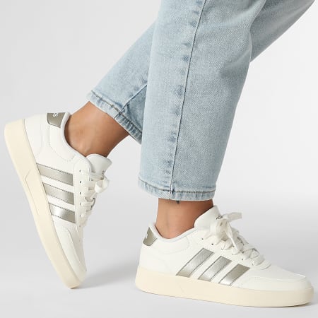 Adidas Sportswear - Baskets Femme Breaknet 3.0 JR3561 Core White Cyber Metallic Off White