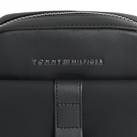 Tommy Hilfiger - Sacoche Foundation Mini Reporter 3479 Noir