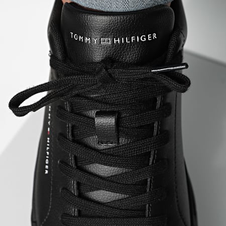 Tommy Hilfiger - Baskets Court Leather Detail Essential 5367 Black