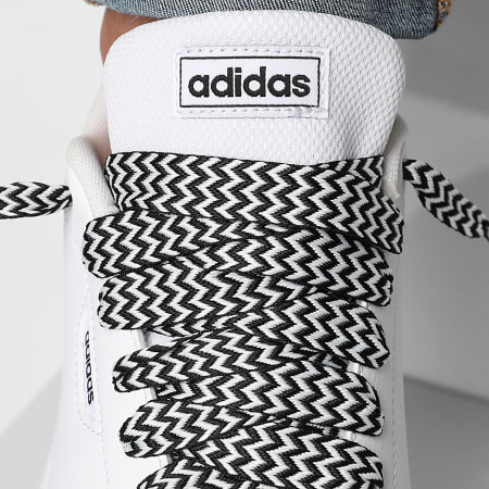 Adidas Sportswear - Baskets Urban Court IE0927 Cloud White Core Black x Superlaced Gros Lacet Blanc Noir