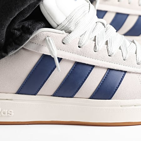 adidas gazelle silver green womens adidas Men's Superstar II Shoes, Size 8, White/White