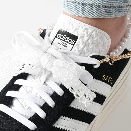 Adidas Originals - Baskets Femme Gazelle Bold W HQ6912 Core Black Footwear White x Superlaced SuperJewels
