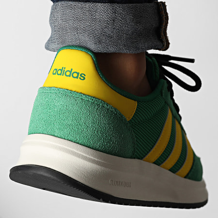 Adidas Sportswear - Baskets Run 70s 2.0 JR8631 Green Yellow Off White