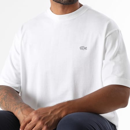 Lacoste Tee Shirt Oversize Logo Brodé Crocodile Ton Sur Ton