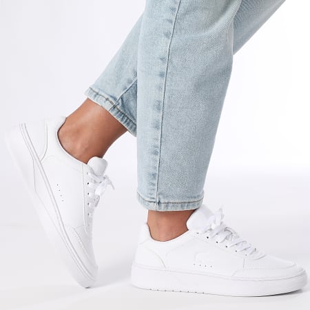 Lacoste - Baskets Femme Powercourt White