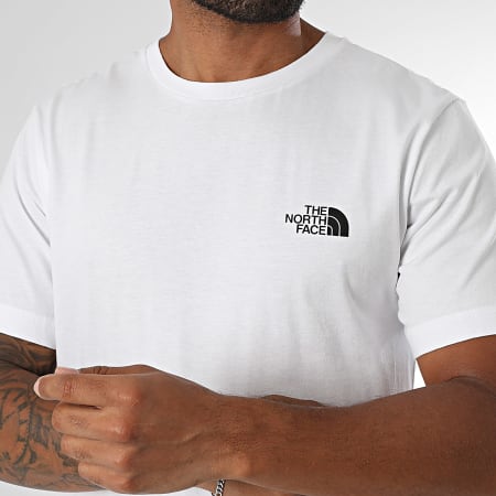 The North Face - Tee Shirt Half Dome Photo A8EE9 Blanc