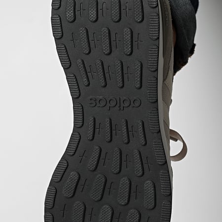 Adidas Sportswear - Baskets Run 60s 4.0 JR6625 Aluminium Off White Wonder Aluminium