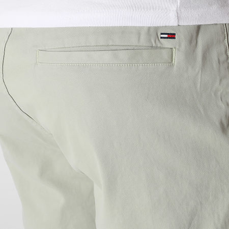 Tommy Jeans - Jogger Pant Austin 0283 Light Green