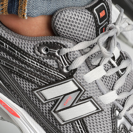 New Balance - Baskets 1906R Dark Grey