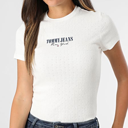 Tommy Jeans - Tee Shirt Femme Logo 0899 Blanc