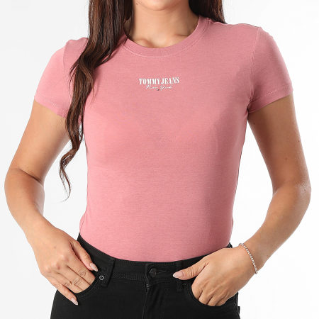 Tommy Jeans - Tee Shirt Femme Essential Logo 0913 Rose