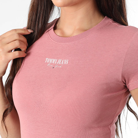 Tommy Jeans - Tee Shirt Femme Essential Logo 0913 Rose