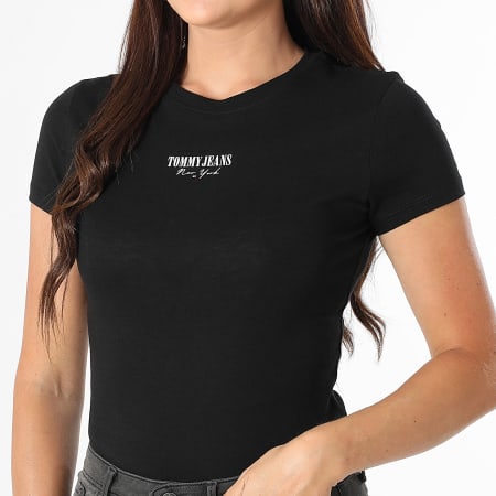 Tommy Jeans - Tee Shirt Femme Essential Logo 0913 Noir