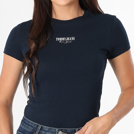 Tommy Jeans - Tee Shirt Femme Essential Logo 0913 Bleu Marine