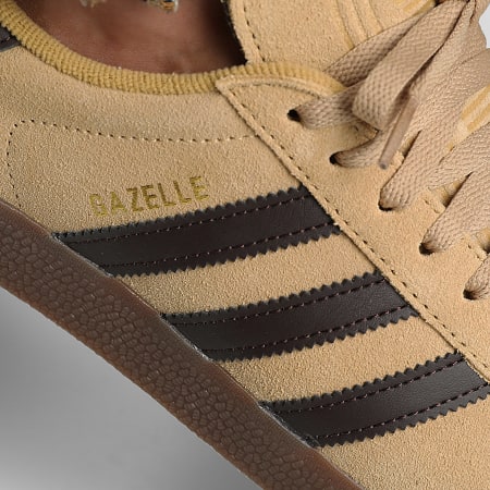 Adidas Originals - Zapatillas Gazelle JR6287 Oro Beige Marrón Oscuro Oro Metálico