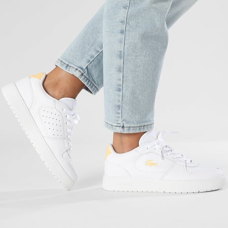 Lacoste - Baskets Femme Court Ace 225 White Light Yellow