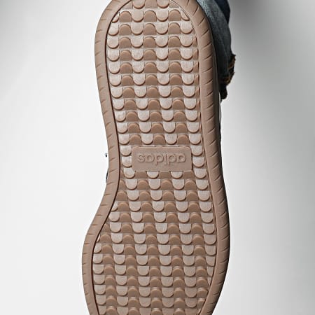 Adidas Sportswear - Baskets Barreda JS2695 Core Black Footwear White Gum 5