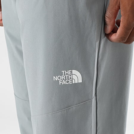 The North Face - Pantalon Jogging Mountain Athletics A8BGN Gris