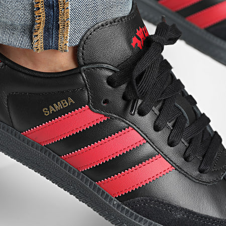 Adidas Originals - Baskets Samba Licensed MUFC Manchester United JQ4036 Core Black Mufc Red