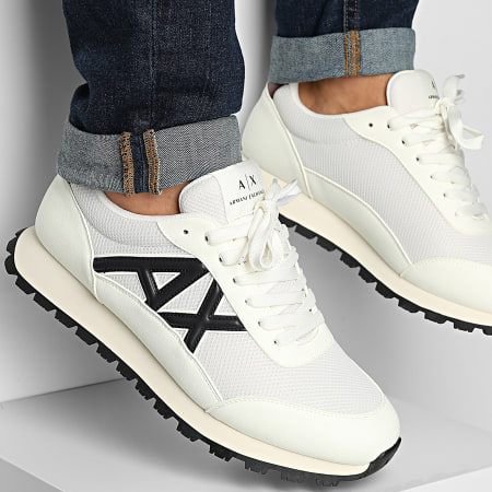Armani Exchange - Baskets XM001960 Off White Deep Navy