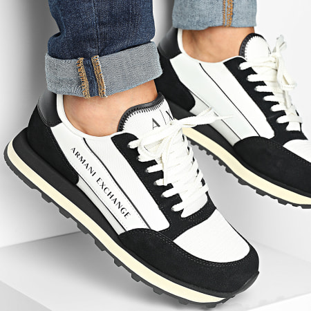 Armani Exchange - Sneakers XUX083 XV263 Off White Black - Ryses